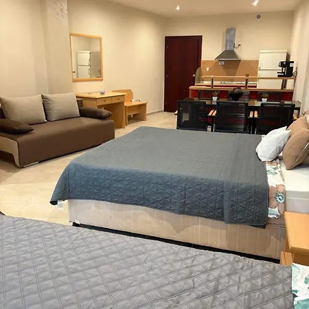 Miramar Palace 615 סאני ביץ'